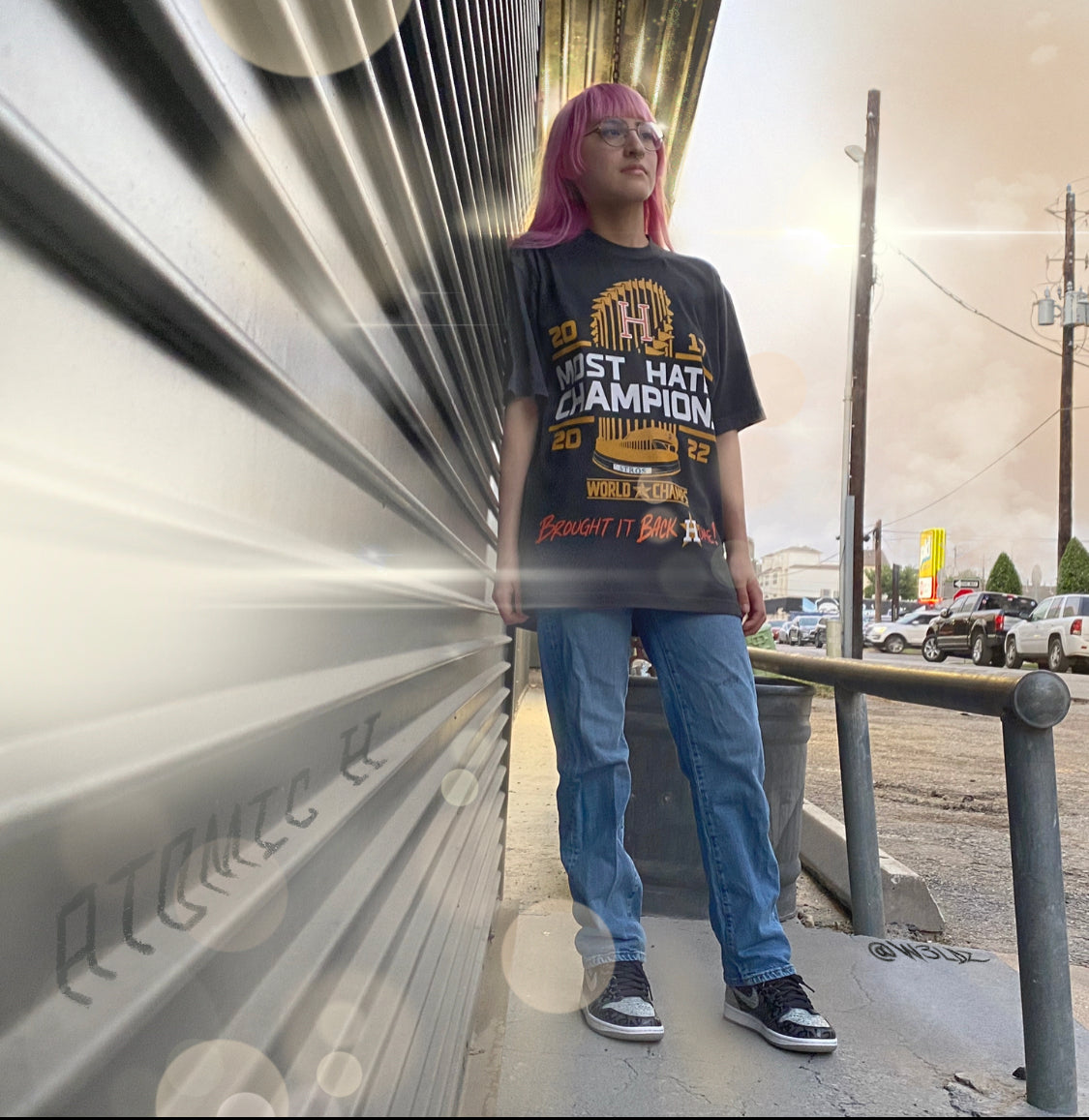 Model 5’-2” | Small Vintage Gray Garment